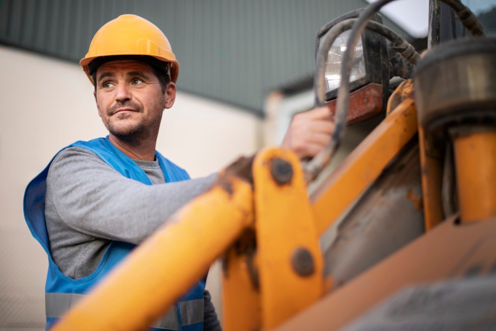 How to drive a 1 ton mini dumper?